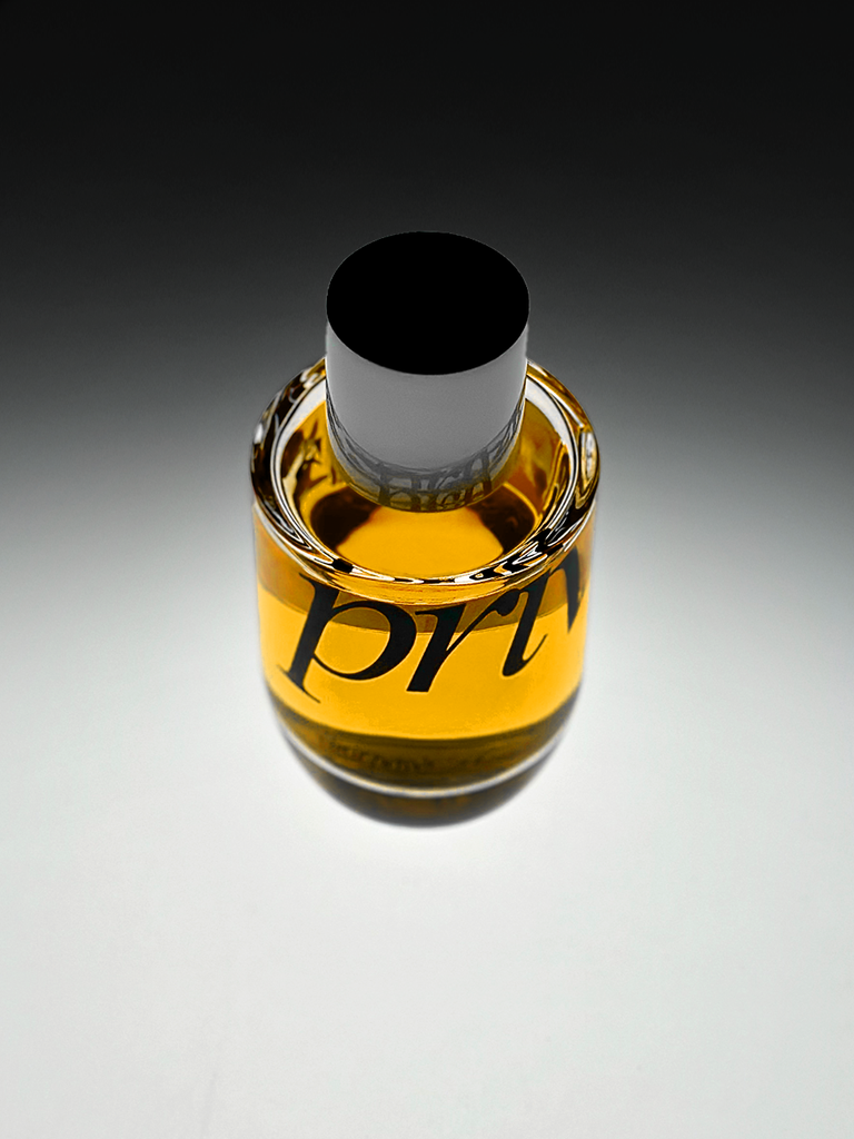 (é) Cuir bottle3.webp